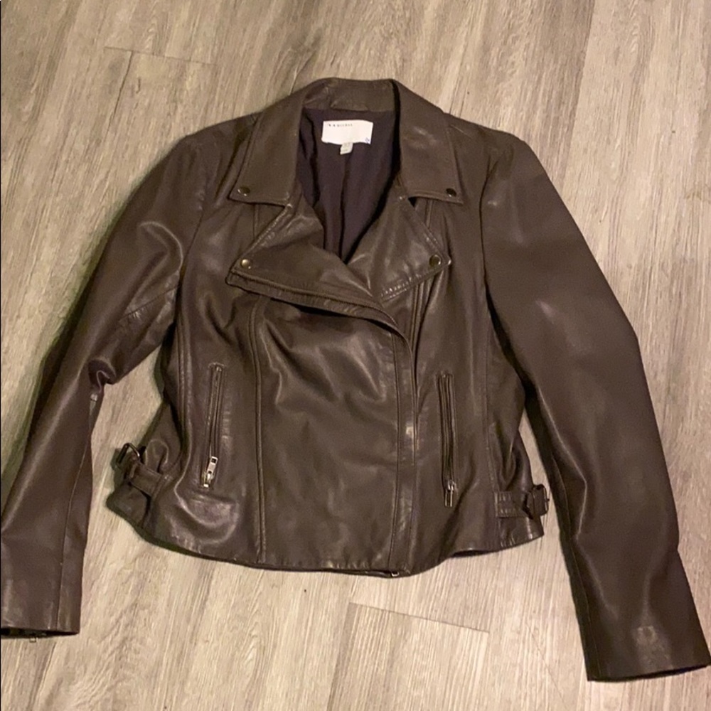 Women’s dark gray motorcycle jacket! Like butter!
